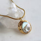 Solene pearl necklace